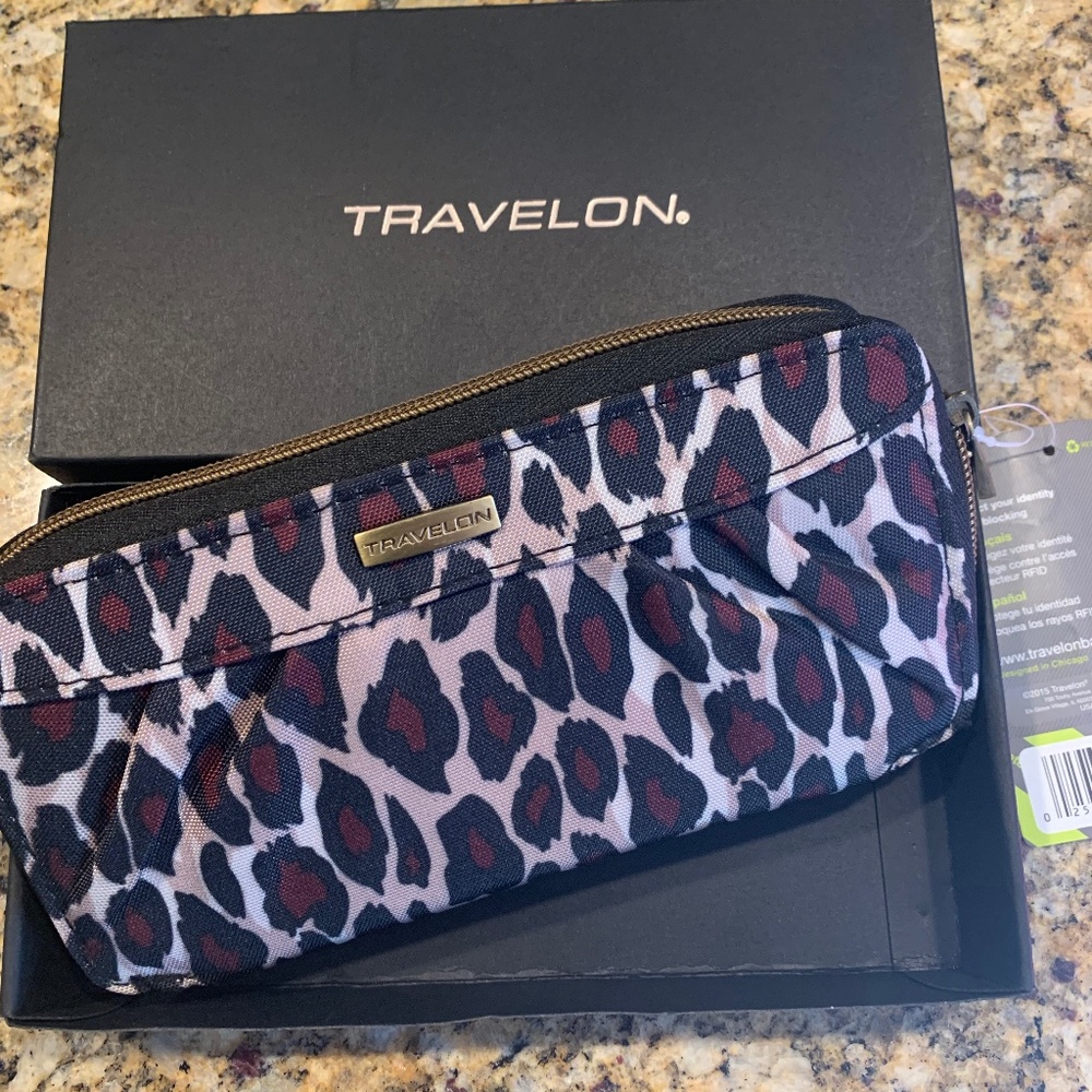 RFID Blocking Single Zip Wallet